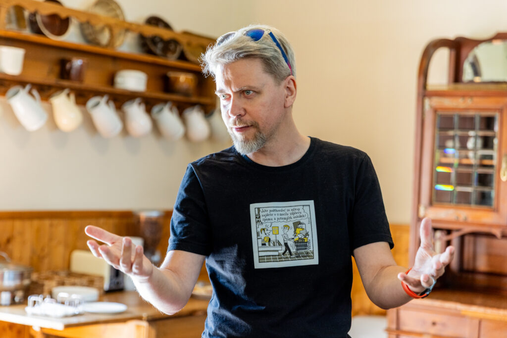 ConnorJandourekPhotostudio-9440