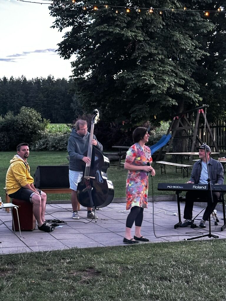 a52b9a3d-43fd-4426-9138-57d4dd36e36d