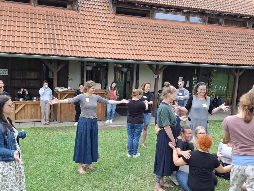 fc596f62-b4f5-4799-8318-2b34be593b80